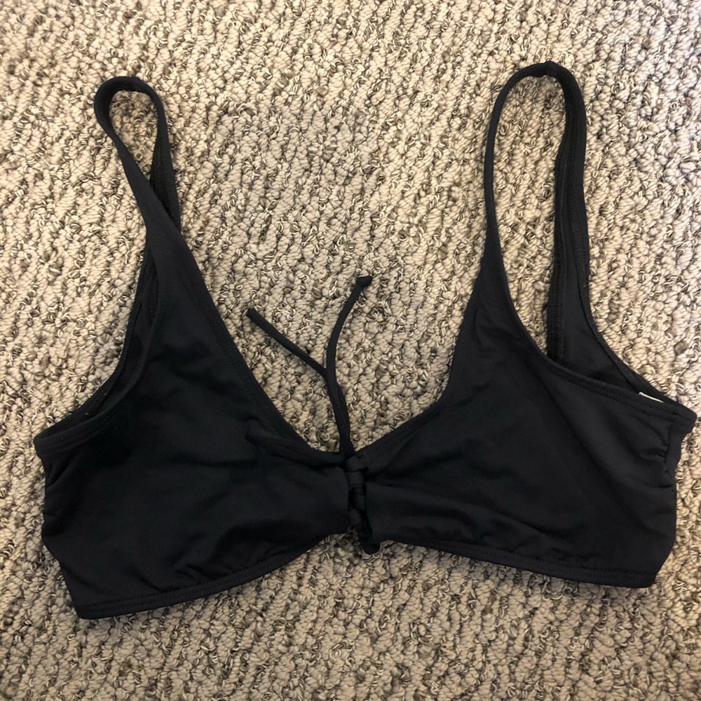 L space black swimsuit top